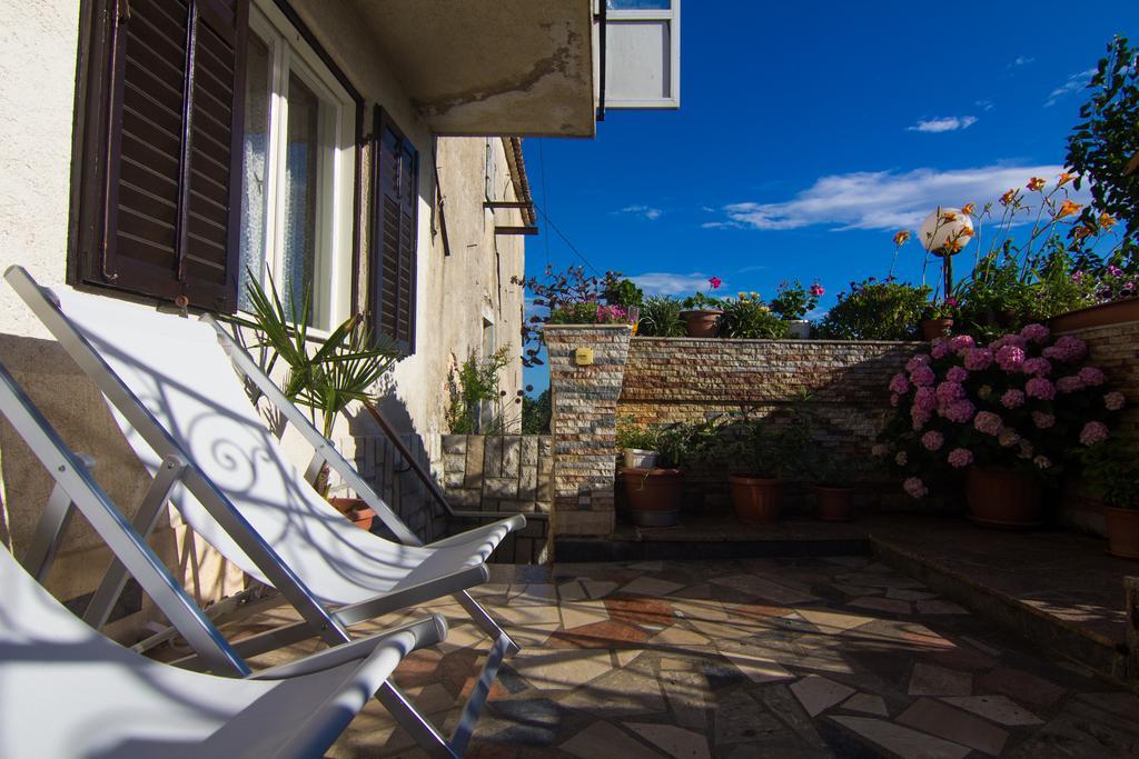 Brzac Apartment Magdic מראה חיצוני תמונה